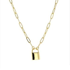 Paper Clip Chain Lock Pendant Necklace